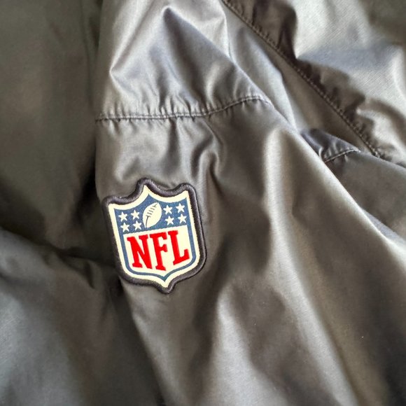 Nike Dri-Fit Onfield Texans Men’s Packable Jacket - Picture 12 of 14